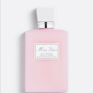 New ❤️ Miss Dior Body Milk